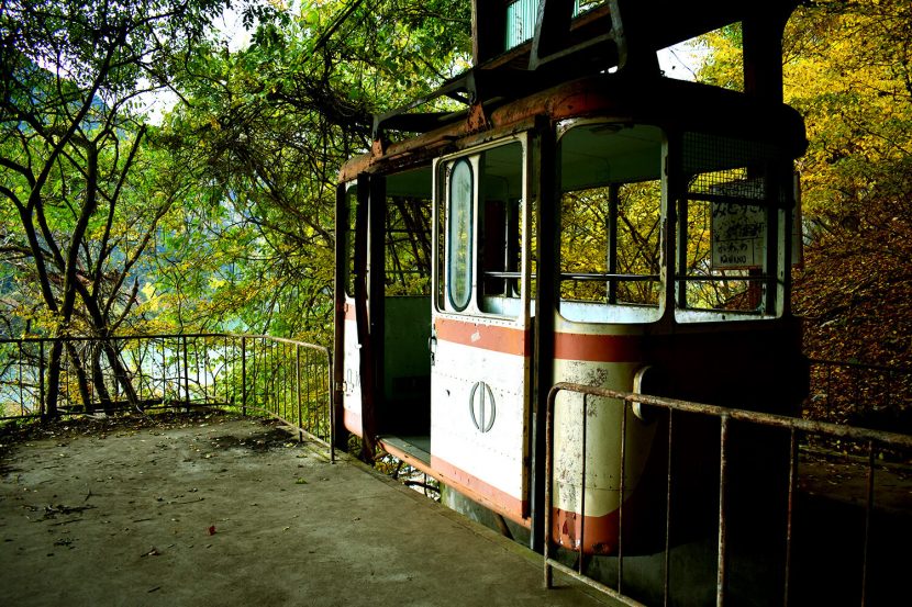 Okutama Lake Ropeway cable car