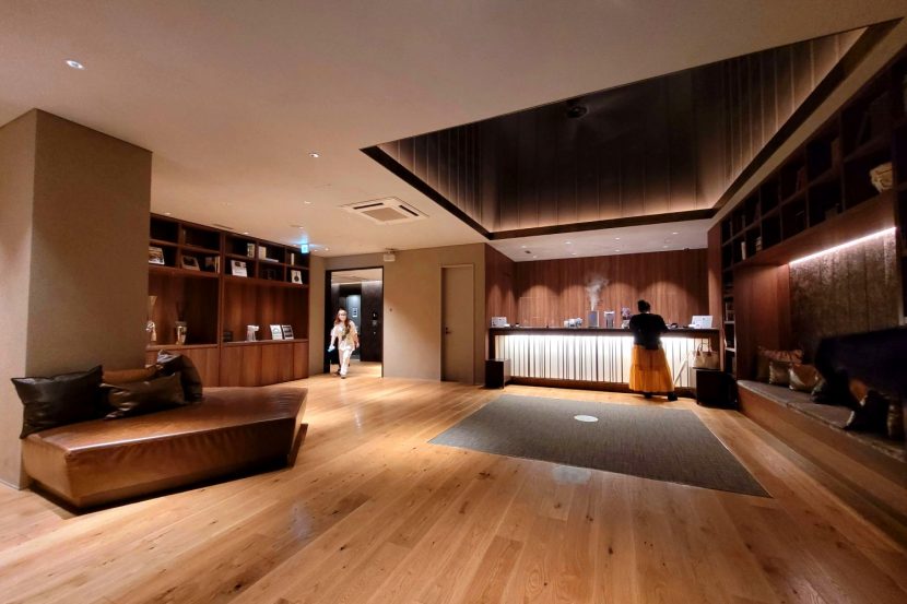 Hotel Nest Hanzomon lobby